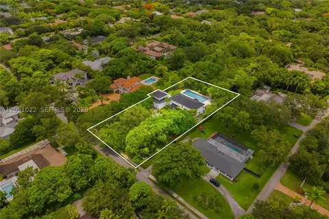 View/Area - 6845 SW 98th St, Pinecrest, FL 33156 photo 1 of 3