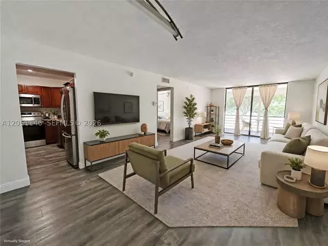 1400 Saint Charles Pl #217, Pembroke Pines, FL 33026