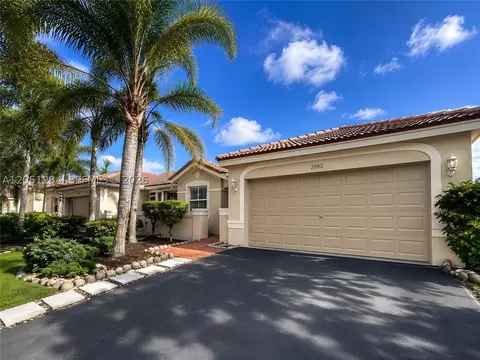 2082 Borealis Way, Weston, FL 33327