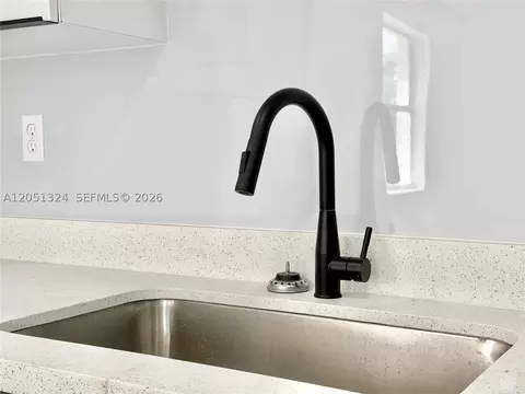 Kitchen - 685 SE Park Dr, Hialeah, FL 33010 photo 6 of 7
