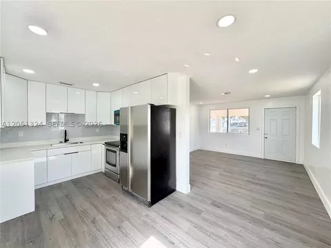 Kitchen - 685 SE Park Dr, Hialeah, FL 33010 photo 7 of 7