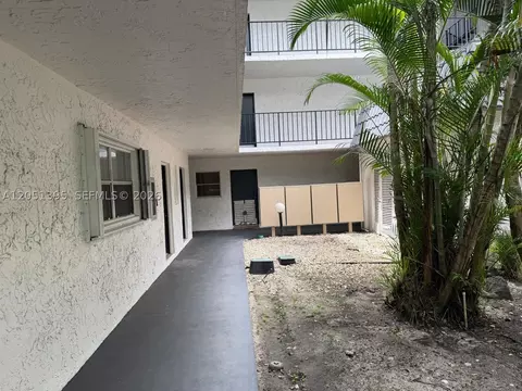 3280 Spanish Moss Ter #110, Lauderhill, FL 33319