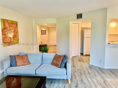 Undisclosed, Pembroke Pines, FL 33027