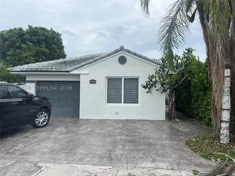 5861 SW 149th Ct, Miami, FL 33193
