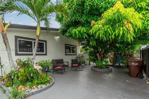 Exterior - 6320 E 4th Ave, Hialeah, FL 33013 photo 8 of 12