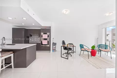 7751 NW 107th Ave #422, Doral, FL 33178