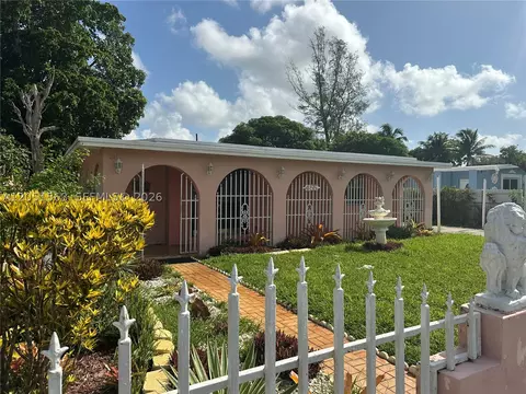 455 NW 133rd St, North Miami, FL 33168