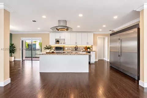 8401 SW 107th Ave #316E, Miami, FL 33173