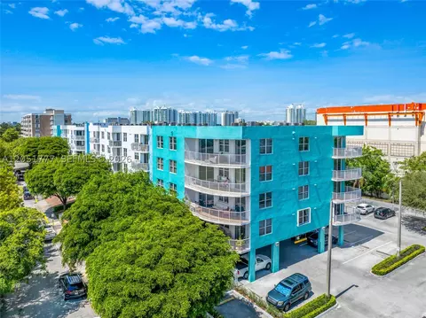 1555 N Treasure Dr #207, North Bay Village, FL 33141