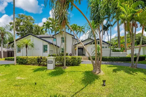 8265 SW 176th Ter, Palmetto Bay, FL 33157