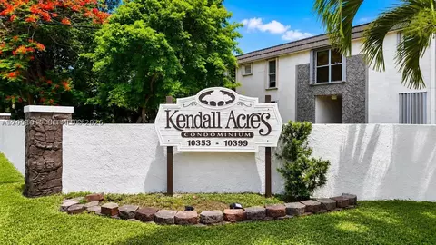 10375 N Kendall Dr #J7, Miami, FL 33176