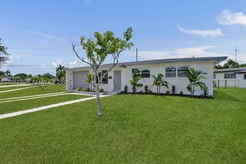 19930 Christmas Rd, Cutler Bay, FL 33157