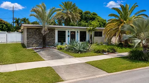 Other - 5865 W 13 Ave, Hialeah, FL 33012 photo 2 of 8