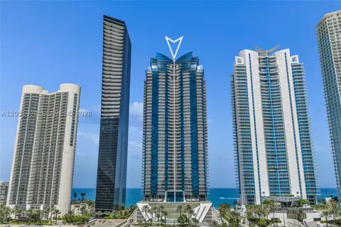17121 Collins Ave #4205, Sunny Isles Beach, FL 33160
