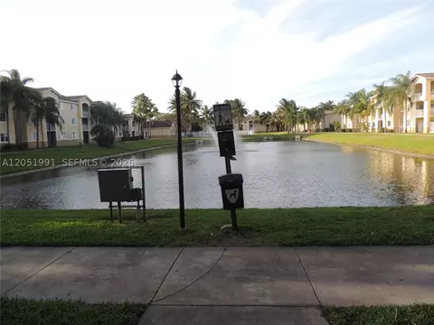 2600 S University Dr #103, Davie, FL 33328
