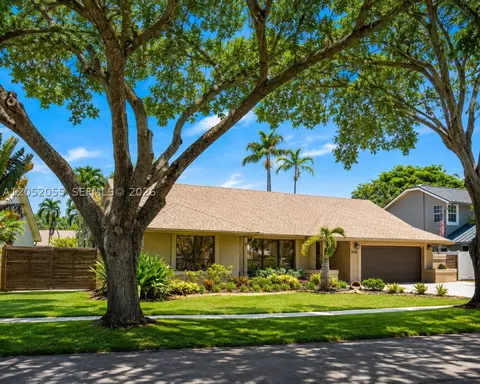 8765 SW 58th St, Cooper City, FL 33328
