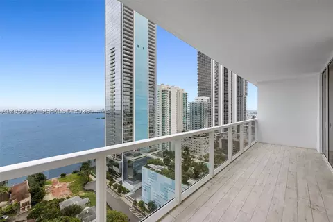 600 NE 27th St #2202, Miami, FL 33137