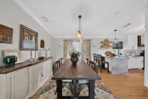Dining - Undisclosed, Hialeah, FL 33015 photo 1 of 1
