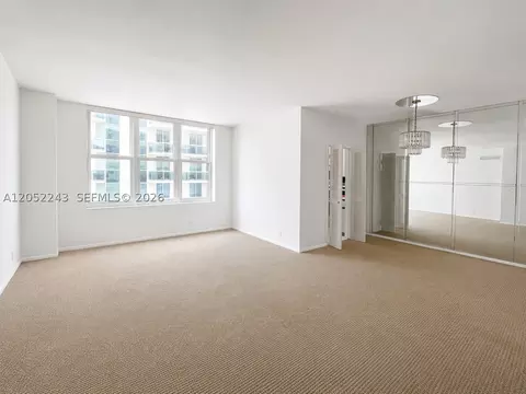 4747 Collins Ave #708, Miami Beach, FL 33140