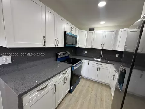 13255 SW 7th Ct #113D, Pembroke Pines, FL 33027