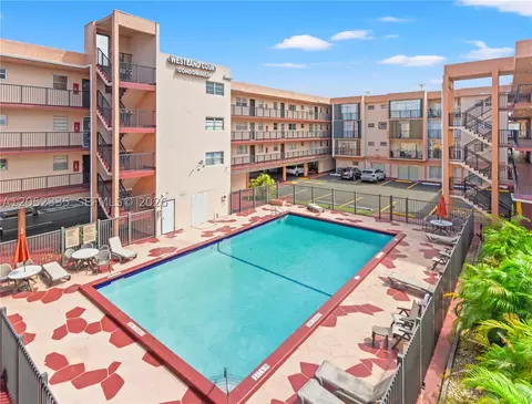 1855 W 60th St #311, Hialeah, FL 33012