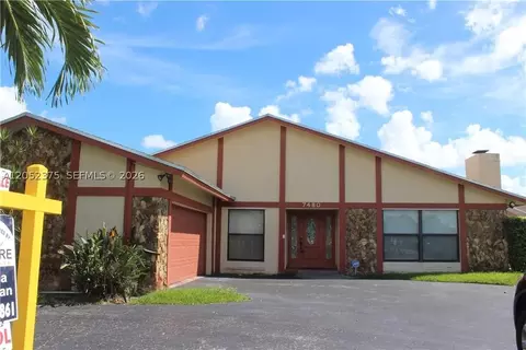 7480 NW 37th Ct, Lauderhill, FL 33319