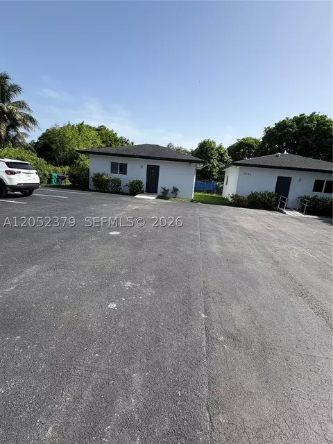 10120 W Fern St, Miami, FL 33157