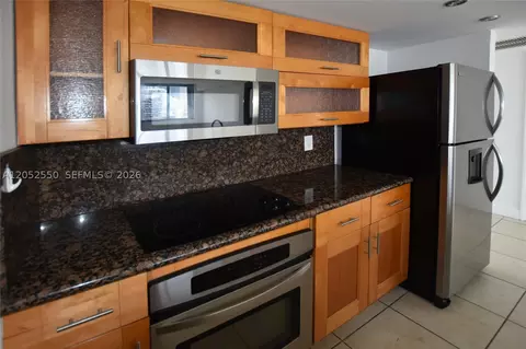 540 Brickell Key Dr #1511, Miami, FL 33131