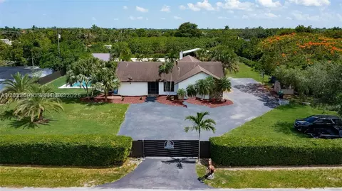 21290 SW 234th St, Homestead, FL 33031