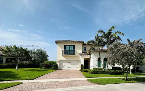 11326 SW 12th St, Pembroke Pines, FL 33025