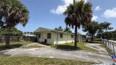 10841 NW 8th Ave, Miami, FL 33168