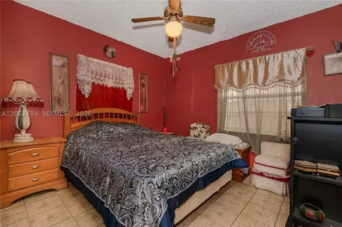 Bedroom - 225 E 43rd St, Hialeah, FL 33013 photo 3 of 5