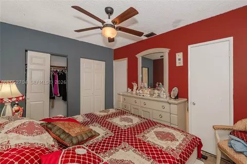 Bedroom - 225 E 43rd St, Hialeah, FL 33013 photo 2 of 5