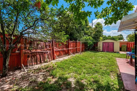 Exterior - 225 E 43rd St, Hialeah, FL 33013 photo 7 of 8