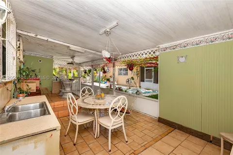 Exterior - 225 E 43rd St, Hialeah, FL 33013 photo 3 of 8