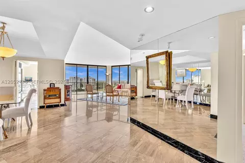 20281 E Country Club Dr #1907, Aventura, FL 33180