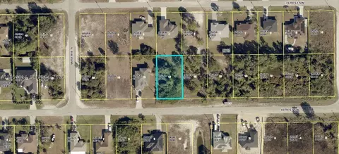 3314 SW 40th St, Lehigh Acres, FL 33976