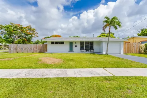 7400 NW 23rd St, Sunrise, FL 33313