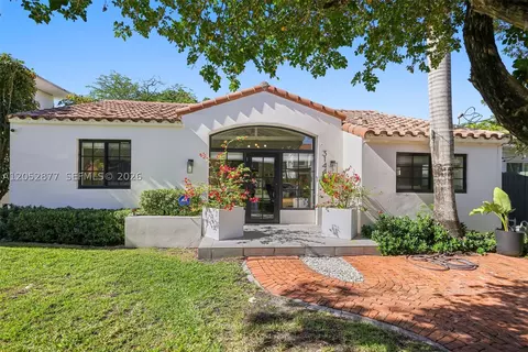 3144 Royal Palm Ave, Miami Beach, FL 33140