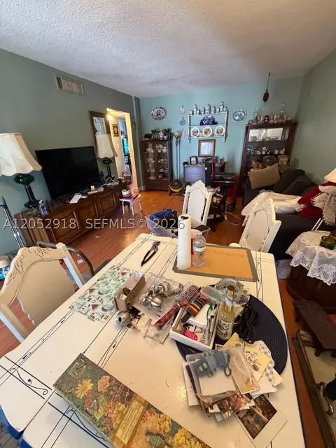 1335 W 68th St #204, Hialeah, FL 33014 photo 5