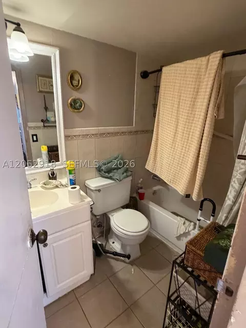 1335 W 68th St #204, Hialeah, FL 33014 photo 6