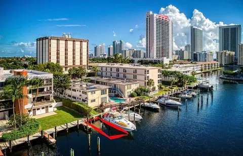 2380 Diana Dr, Hallandale Beach, FL 33009