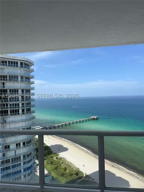 16425 Collins Ave #2415, Sunny Isles Beach, FL 33160