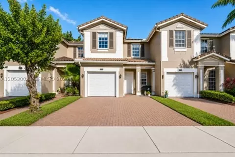 11843 SW 152nd Ct, Miami, FL 33196