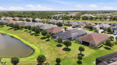 View/Area - 1109 Thornbury Dr, Parrish, FL 34219 photo 8 of 10