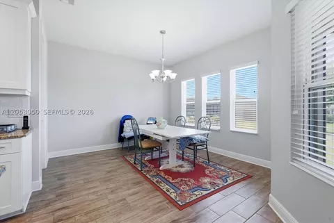 Dining - 1109 Thornbury Dr, Parrish, FL 34219 photo 3 of 3