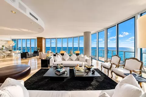 100 S Pointe Dr #2905, Miami Beach, FL 33139