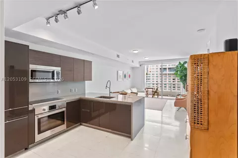 1080 Brickell Ave #1602, Miami, FL 33131