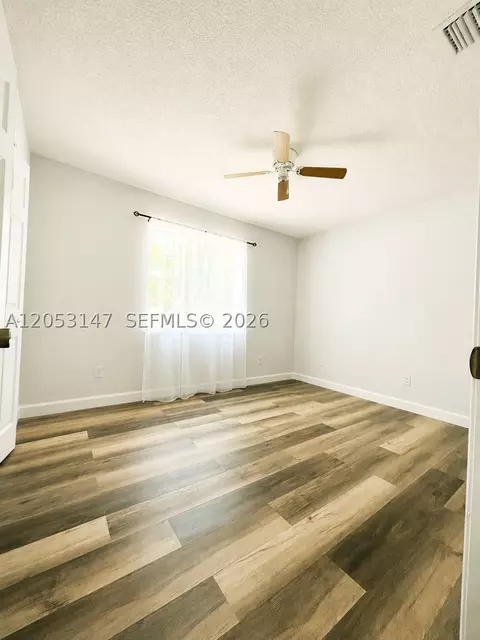 96 SE Norfolk Blvd, Stuart, FL 34997 photo 11
