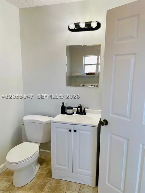 96 SE Norfolk Blvd, Stuart, FL 34997 photo 16